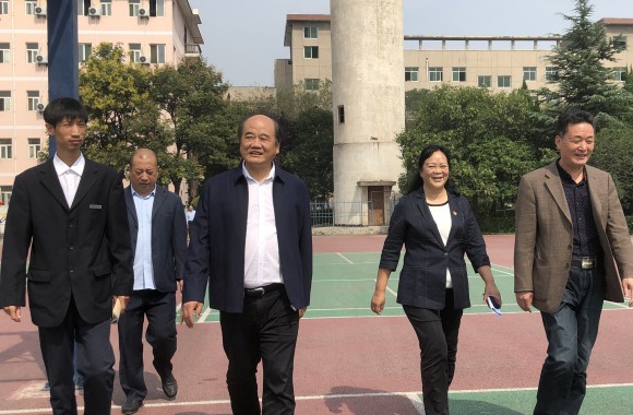 陕西省教育厅副厅长刘建林一行赴彩神扩招调研