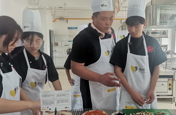祝贺西班牙超级食物《橄榄》西安大师班在我院圆满举行
